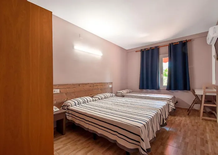 Silvia 2* Empuriabrava