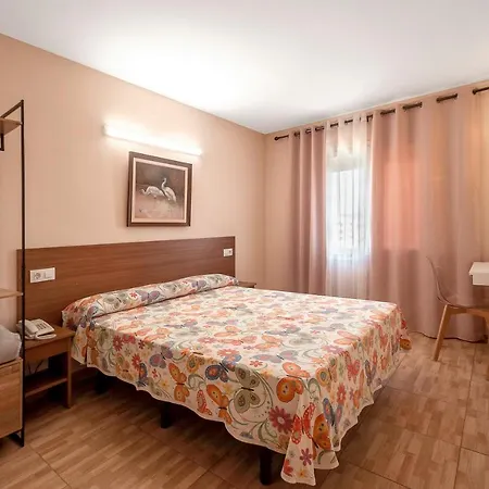 Silvia 2* Empuriabrava